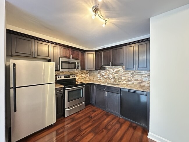Photo - 1442 N Dearborn St Unit F12