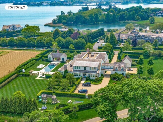 Photo - 41 Halsey Ln