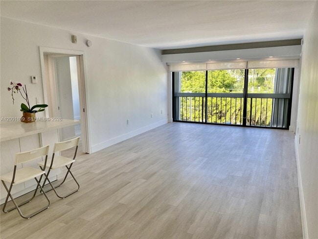 Photo - 255 Galen Dr Unit 3D