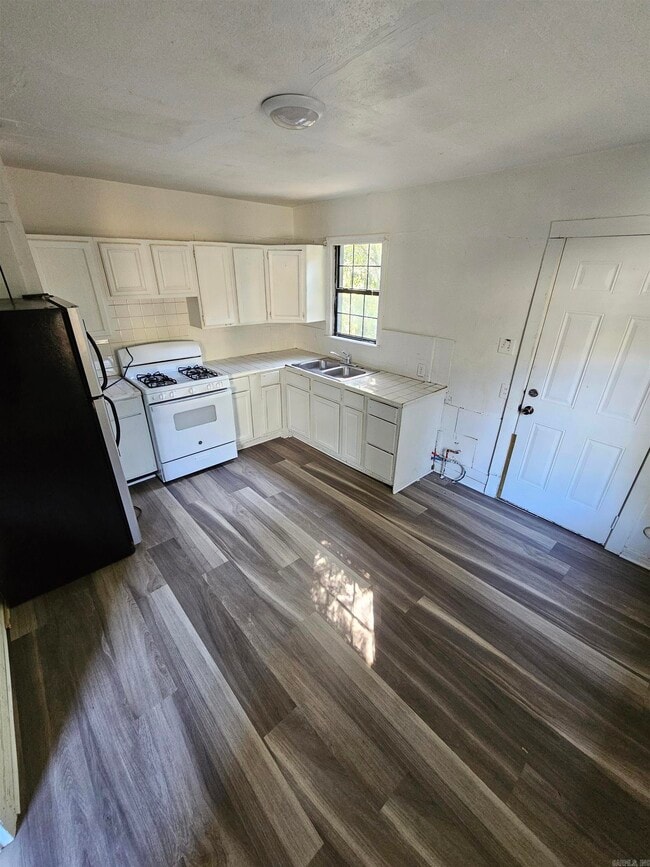 Photo - 2804 Lincoln Ave