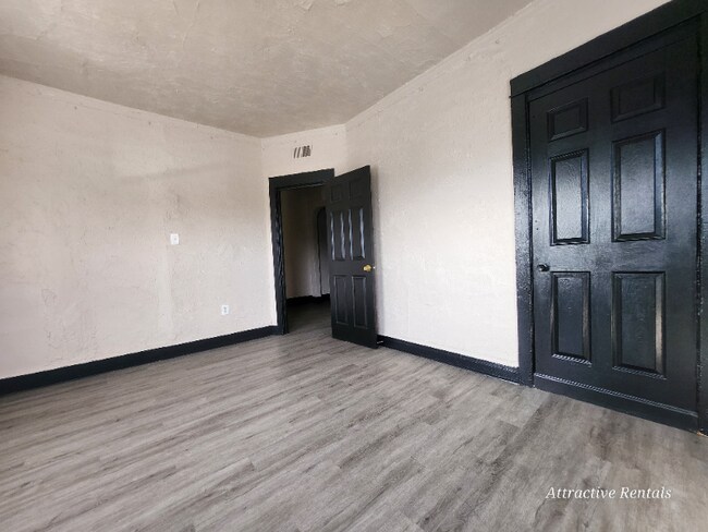 Photo - 5400 W Madison St Unidad 2