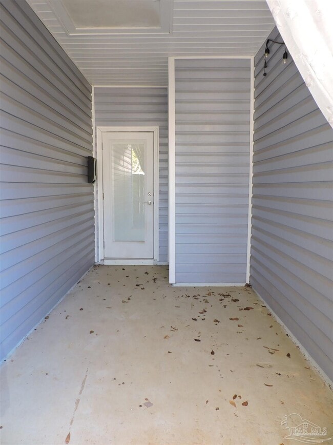 Photo - 1058 W Brainerd St