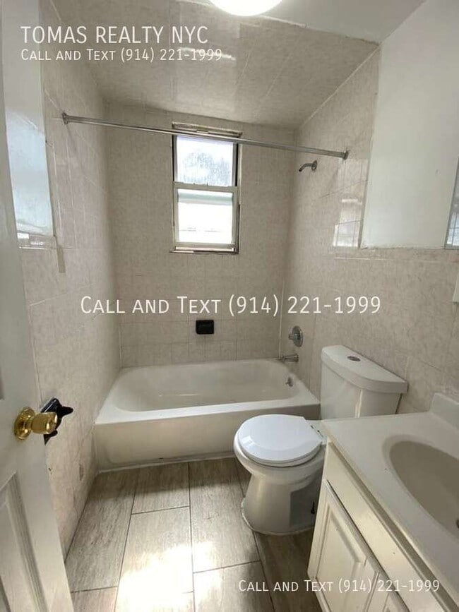 Photo - 67 Van Cortlandt Park Ave