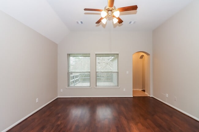 Photo - 16342 River Wood Ct