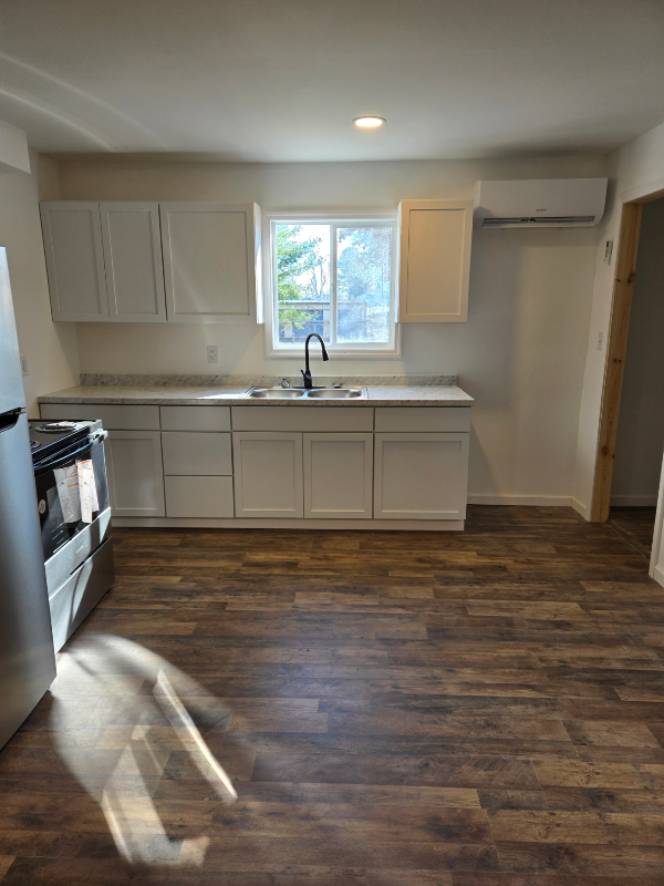 Building Photo - 113 Lashmet Dr Rental