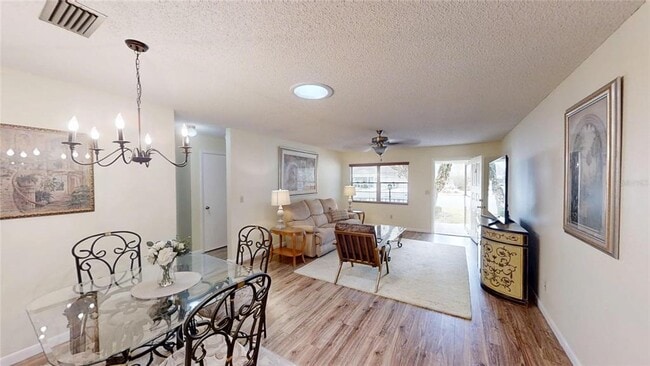 Photo - 8665 SW 94th St