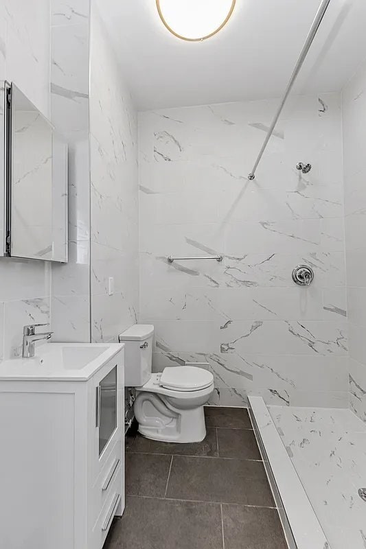 Photo - 331 W 16th St Unidad 6