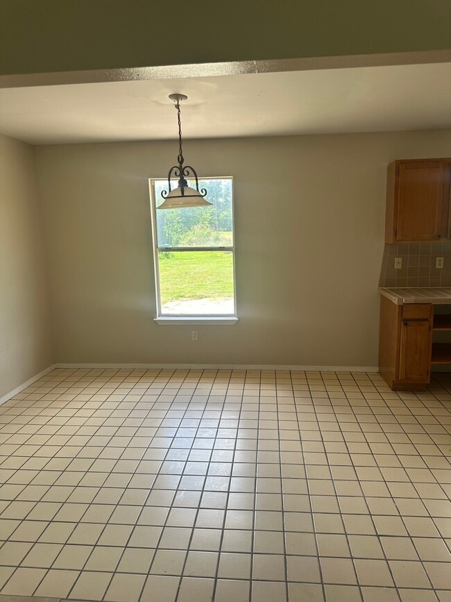 Photo - 112 E Crest Dr Unit A