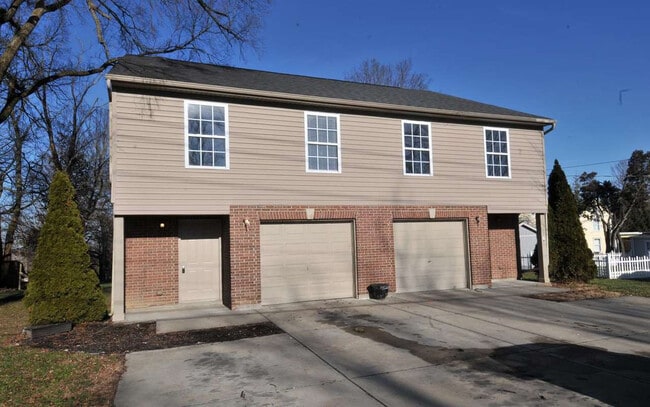 Building Photo - 1 Old Beaver Rd Rental