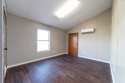 Photo - 1710 County Rd 4330