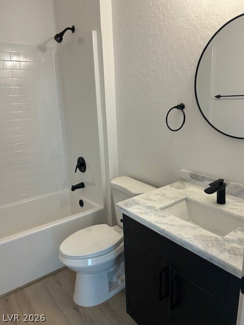 Photo - 1100 Hall Ave
