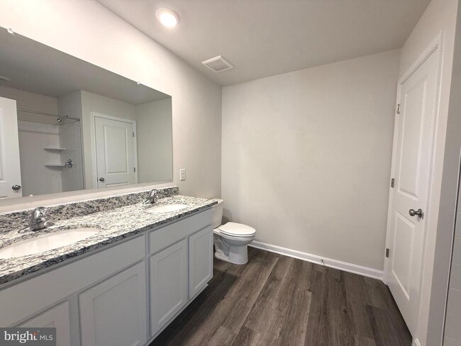 Photo - 223 Orpington Dr
