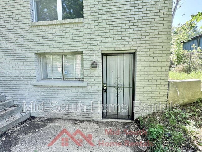 Photo - 2876 Cela Rd Unit B