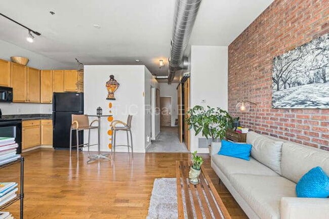 Photo - 7700 E 29th Ave Unidad 310