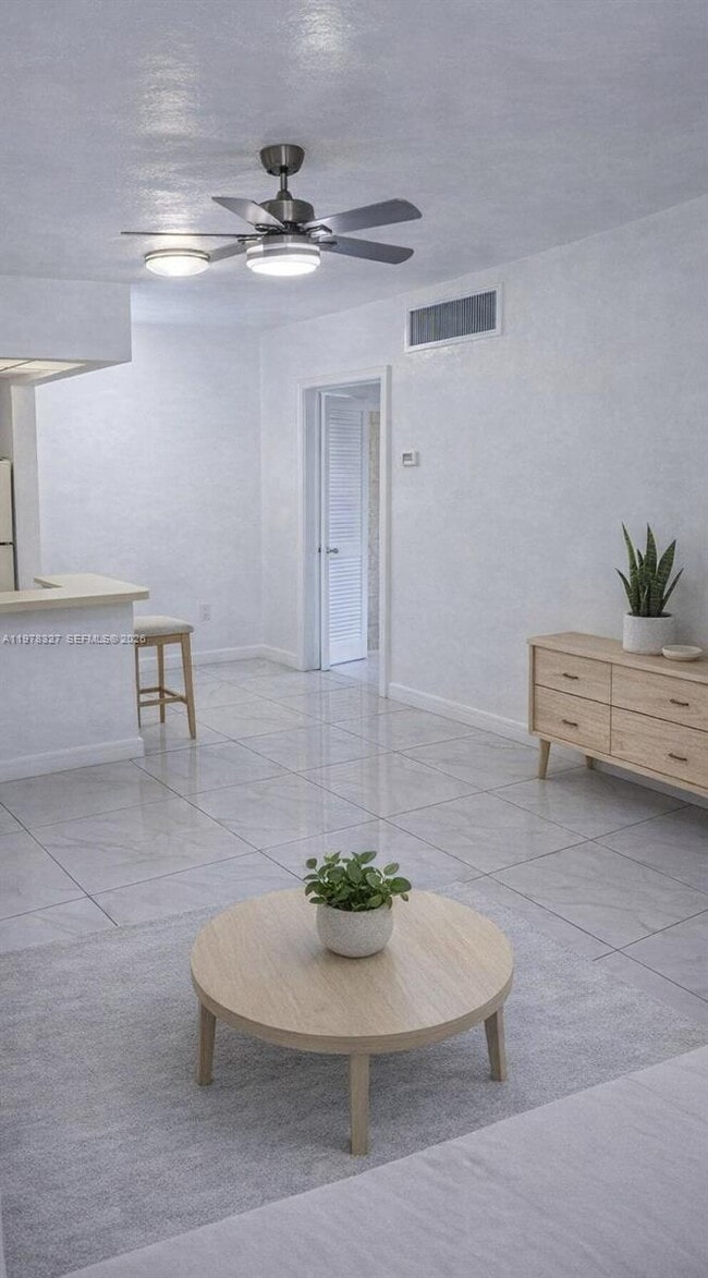 Photo - 7505 SW 82nd St Unidad 322