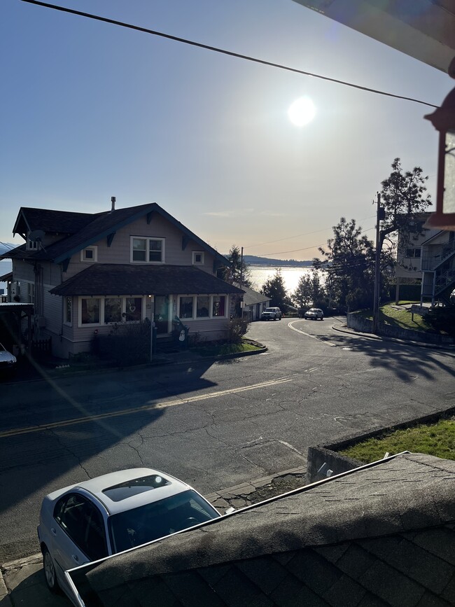 View - 657 Florence Ave