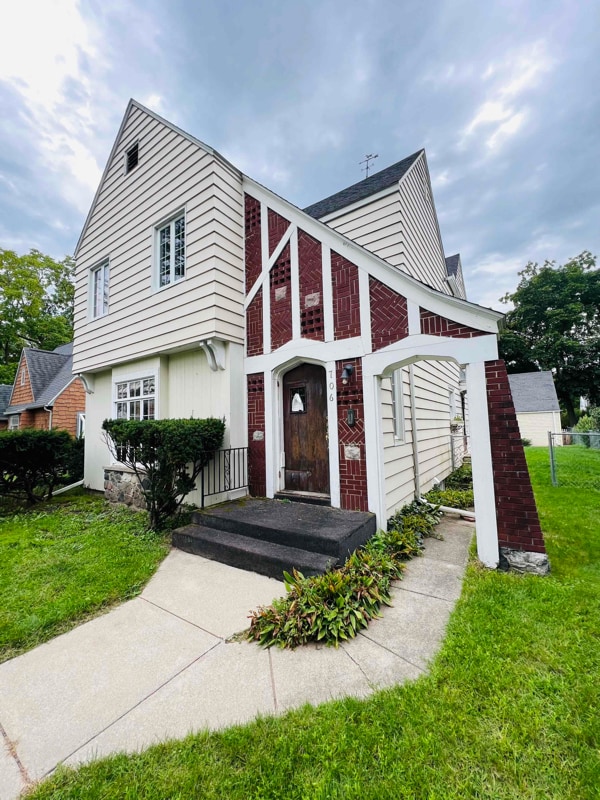 Building Photo - 706 S Arnold St Rental