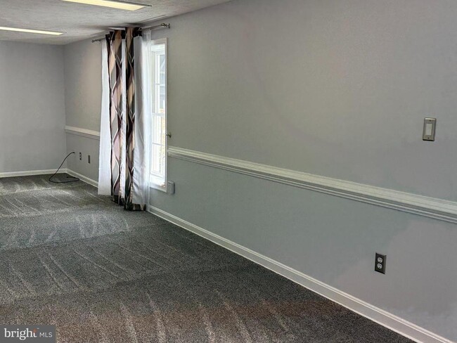 Photo - 216 Stern Cove