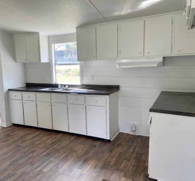 Photo - 600 Congress St