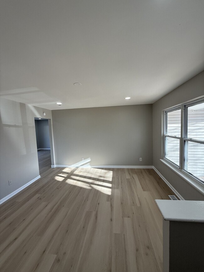 Photo - 1412 Wolf Ct Casa