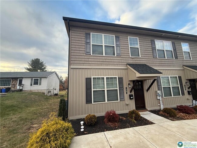 Photo - 39 John Alley