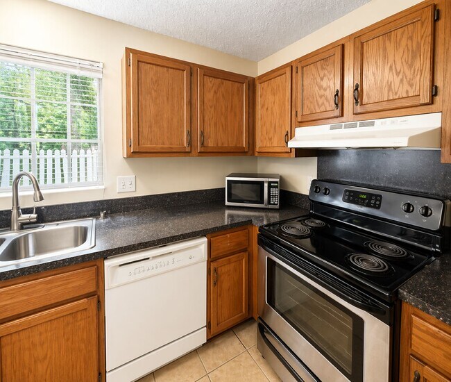 Photo - 9456 Lexington Cir