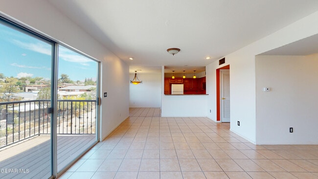 Photo - 6256 Escondido Dr