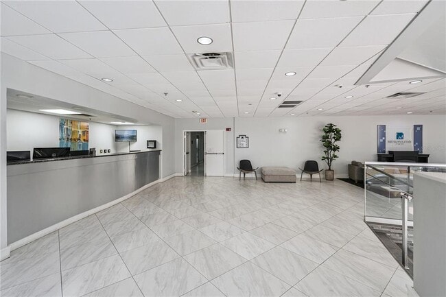 Photo - 151 E Washington St Unit PH3A