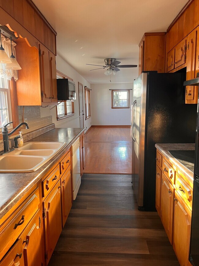 Photo - 924 Claiborne Ave