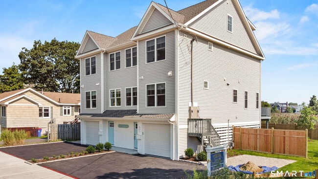 997 Reef Rd