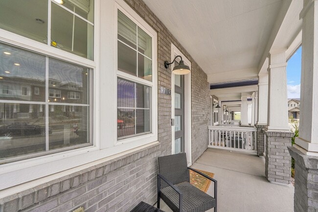 Photo - Sterling Ranch 3bed 3bath - like NEW!