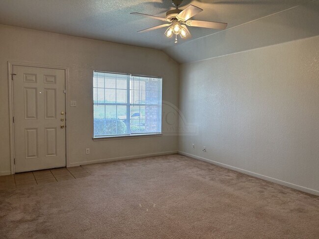 Photo - 2104 Schorn Dr