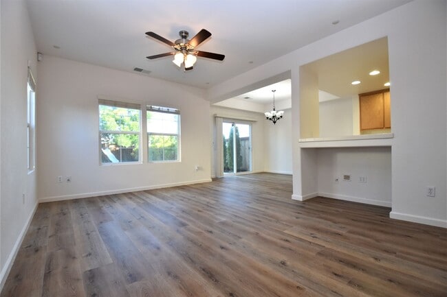 3814 Black Butte Rd