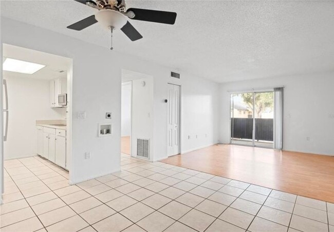 Photo - 920 N Lake Destiny Rd