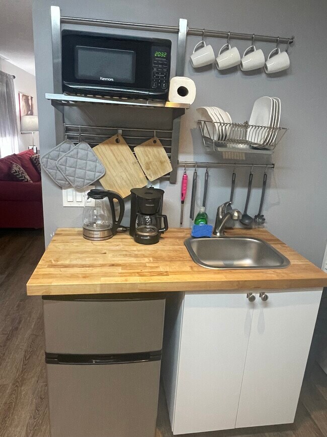 Electrodomésticos adicionales - 433 Homer Ave Unidad 433 Studio