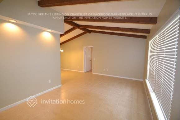 Photo - 1901 Shower Tree Way