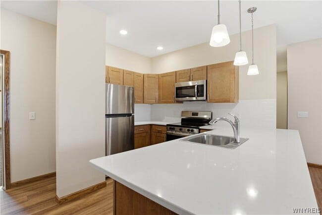 Photo - 1130 Orchard Park Rd