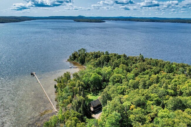 Photo - 1654 Chem. des Hêtres