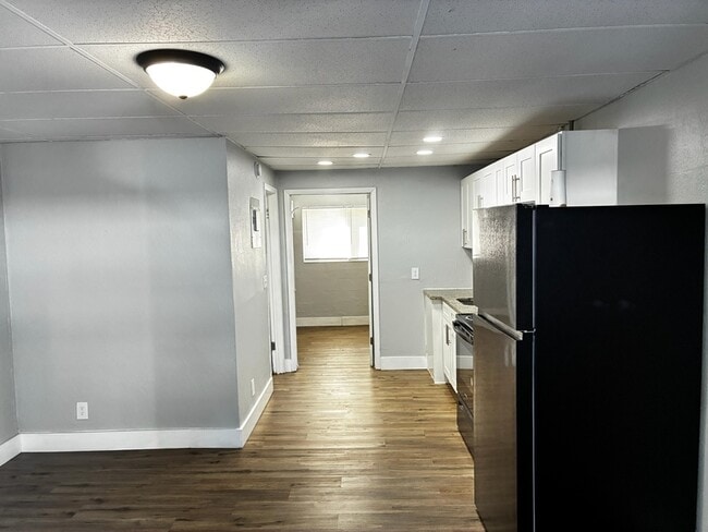 Building Photo - 2146 Inwood Terrace