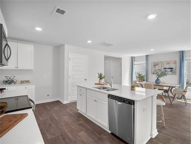 Photo - 15 Cedar Creek Ln