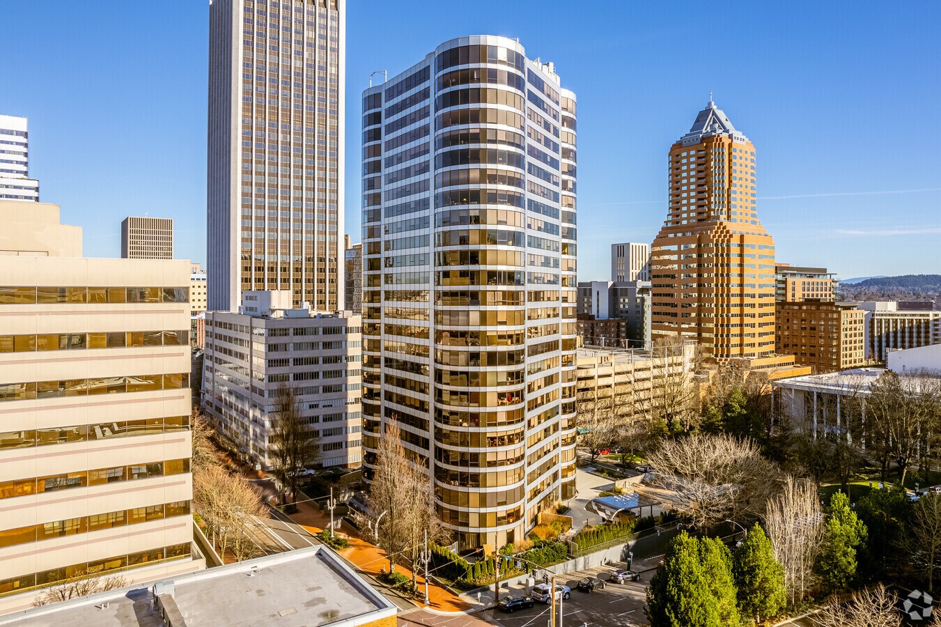 Photo - Portland Plaza