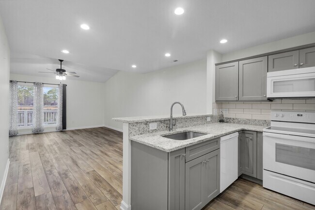 Photo - 7212 Windward Dr