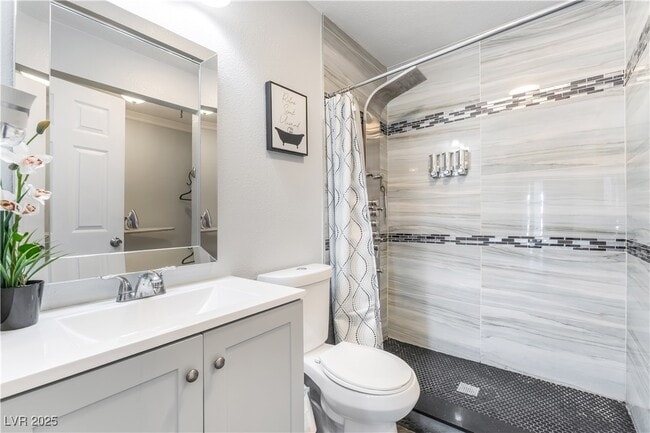 Photo - 2419 E Vegas Valley Dr