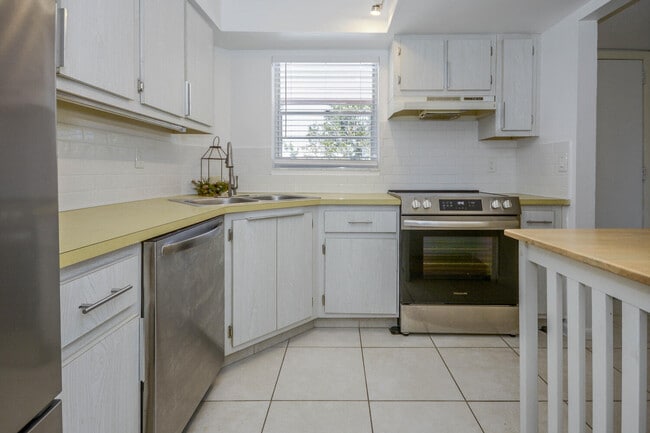 Photo - 18081 SE Country Club Dr Unit 26-256