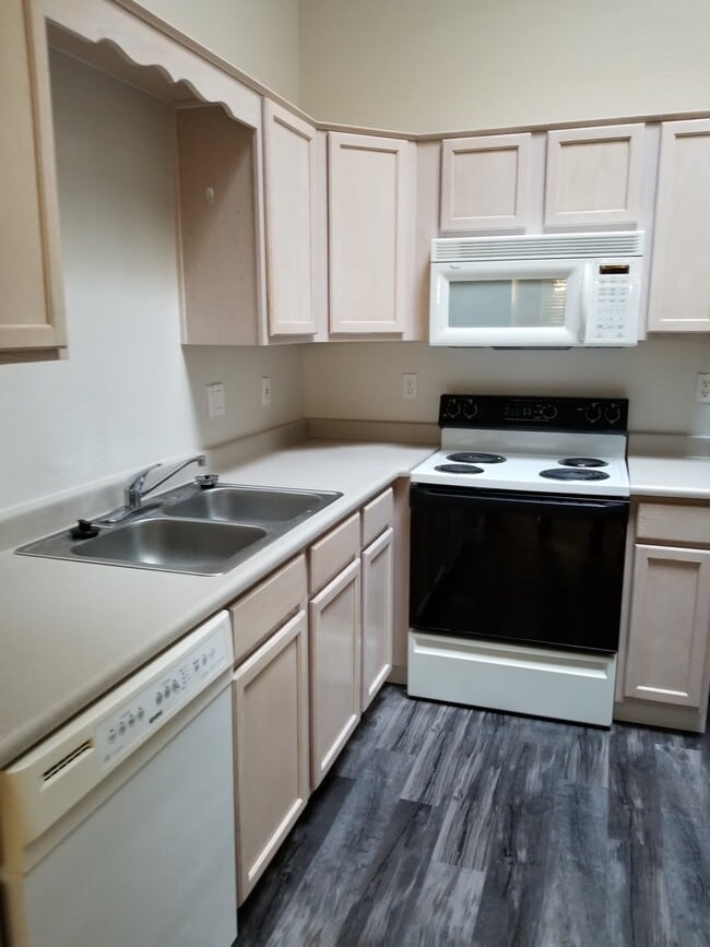 Photo - Townhome- Cottonwood Commons Community