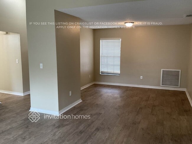 Photo - 5102 Garden Vale Ave