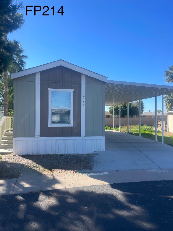 Building Photo - 5201 W Camelback Rd