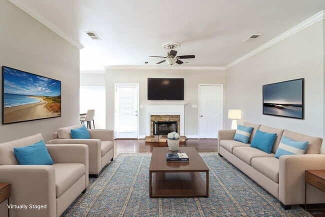 Photo - 1001 Saddlecreek Pkwy