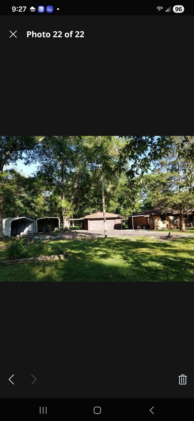 Building Photo - 308 Kinsman Rd