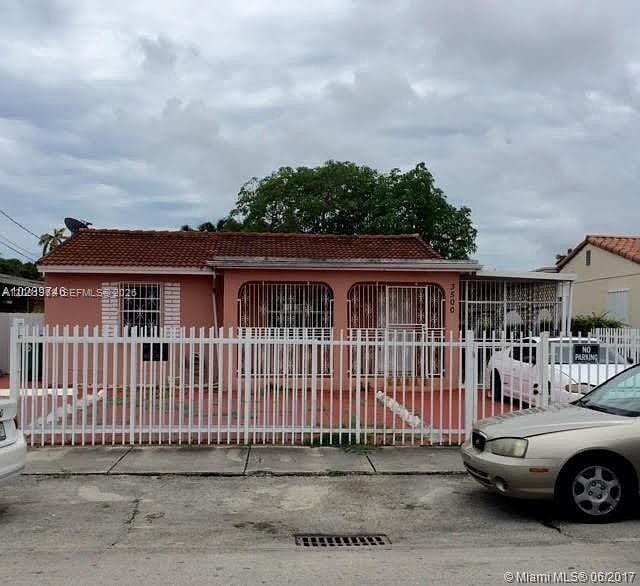 Building Photo - 3500 NW 16th Terrace